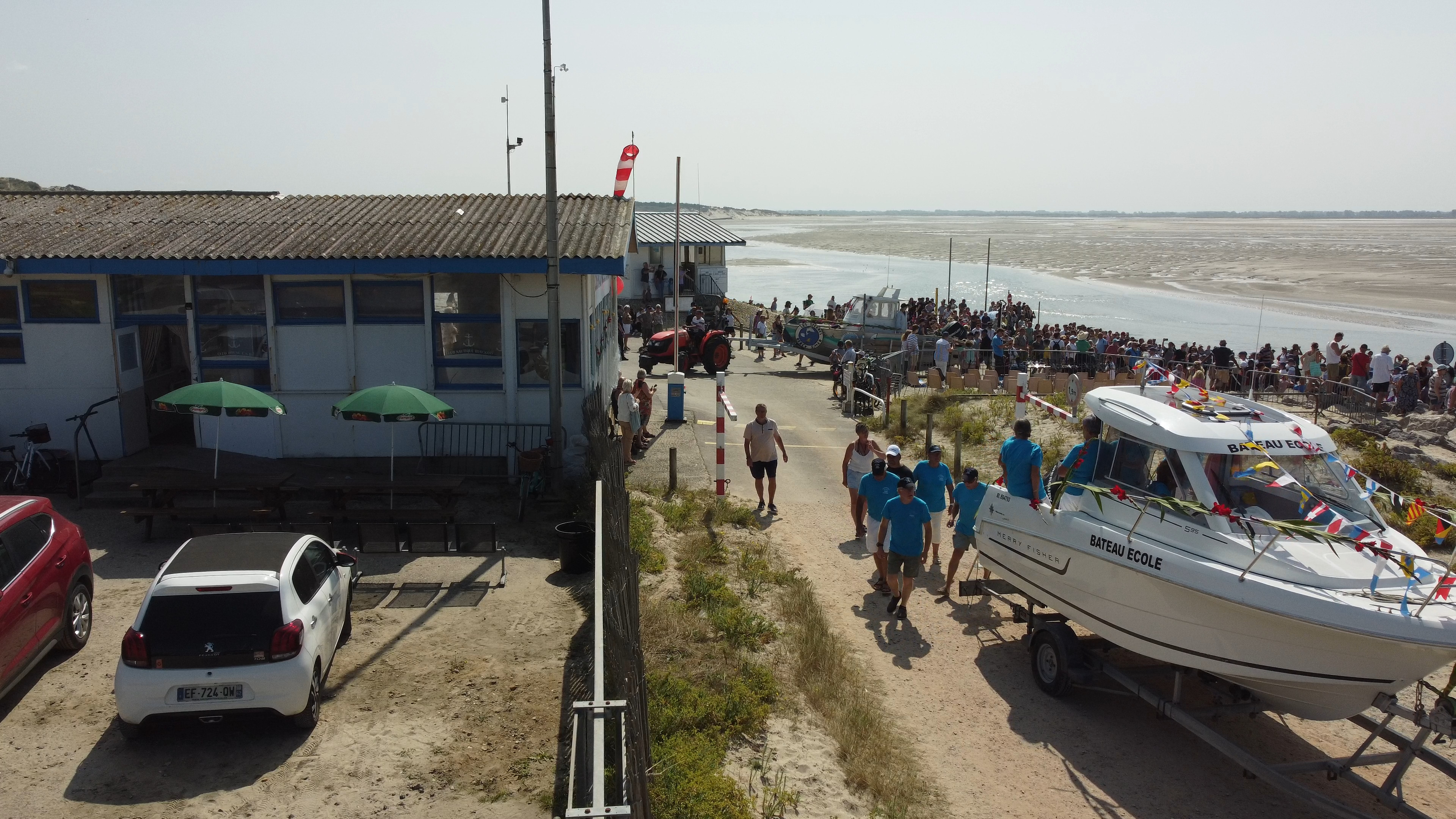 cap_DJI_0238_00_03_52_12.jpg